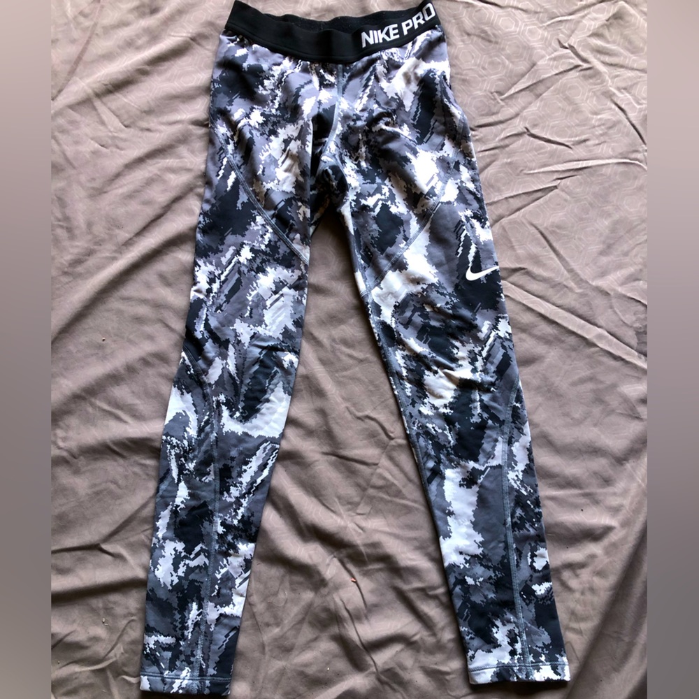 Nike Pro Fit leggings girls large